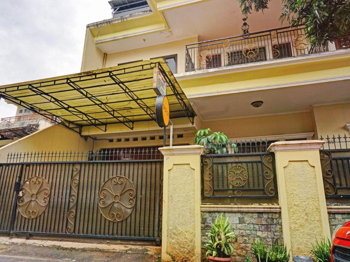 Spot On 90295 Simprug Residence Jakarta Ngoại thất bức ảnh