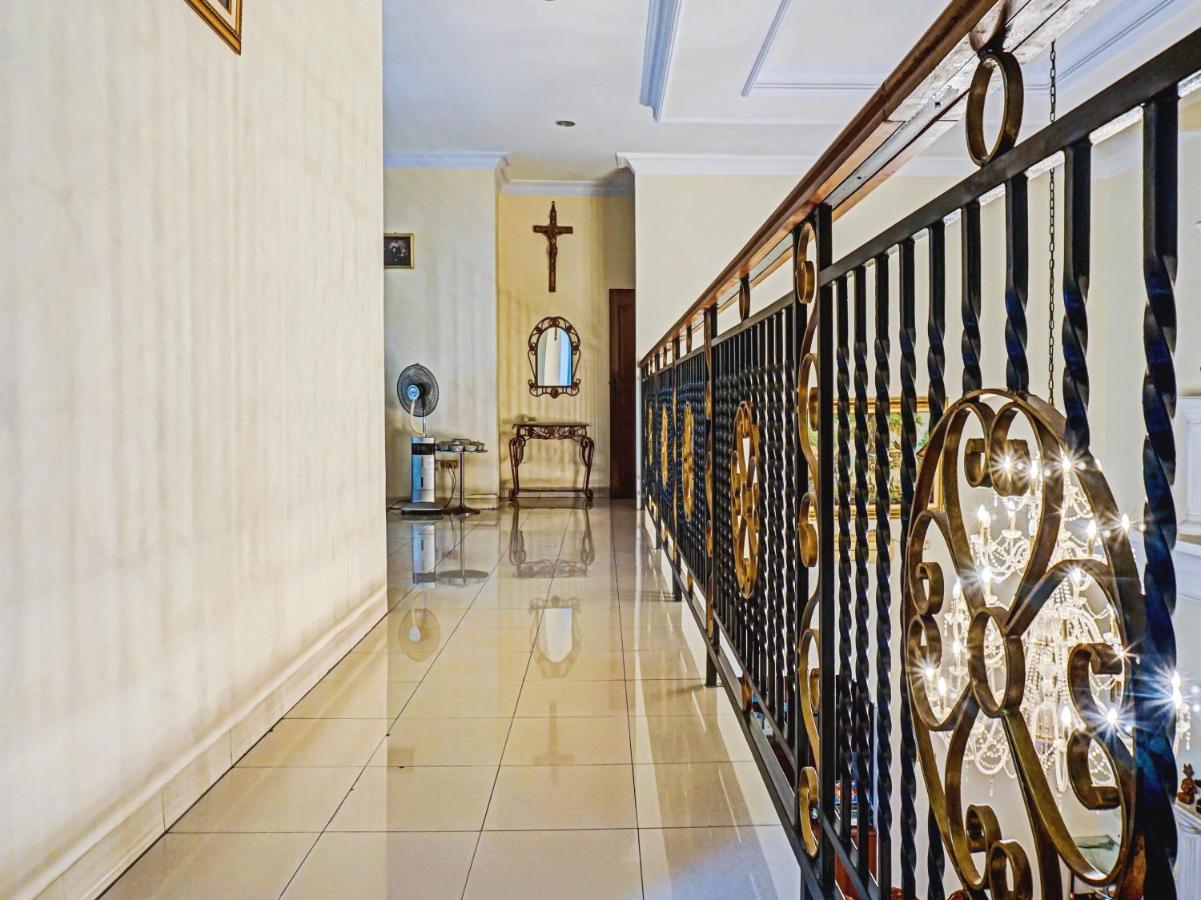 Spot On 90295 Simprug Residence Jakarta Ngoại thất bức ảnh