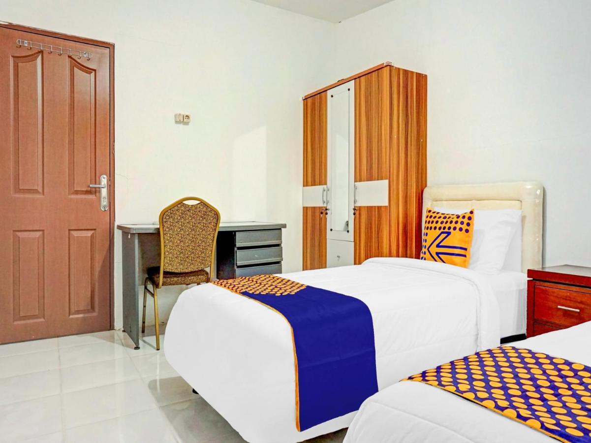 Spot On 90295 Simprug Residence Jakarta Ngoại thất bức ảnh